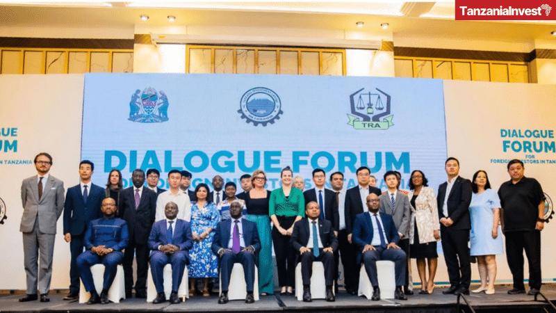 Group Photo at the TIC and TRA Dialogue with Investors